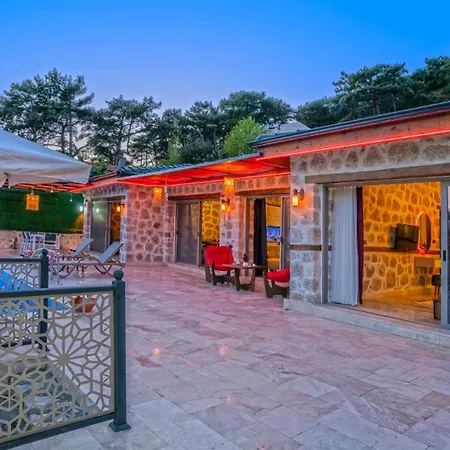 Aden Villa Kas